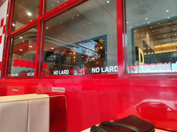 REDDOG - Pakuwon Mall Surabaya 5