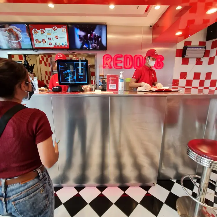 REDDOG - Pakuwon Mall Surabaya 4