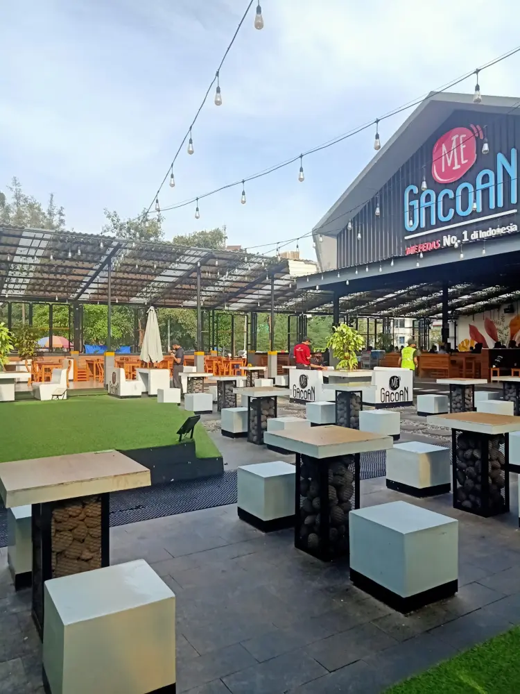 Mie Gacoan Mayjen Sungkono 2