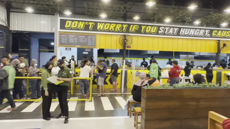 Mie Gacoan Mayjen Sungkono 4