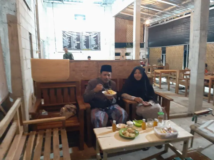 WARKOP BARITO TIMUR PASAR KEREP 2