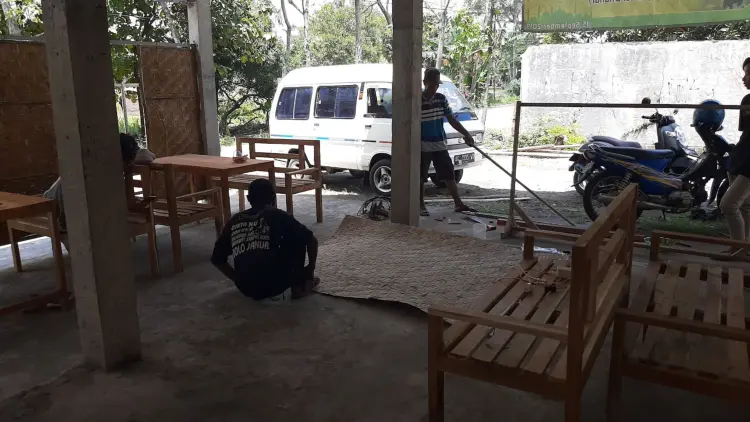 WARKOP BARITO TIMUR PASAR KEREP 3