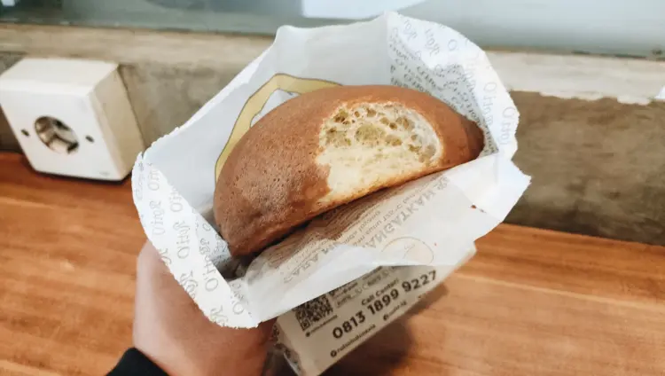 Roti 'O Stasiun Bandung 8