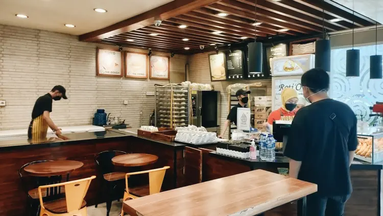 Roti 'O Stasiun Bandung 6