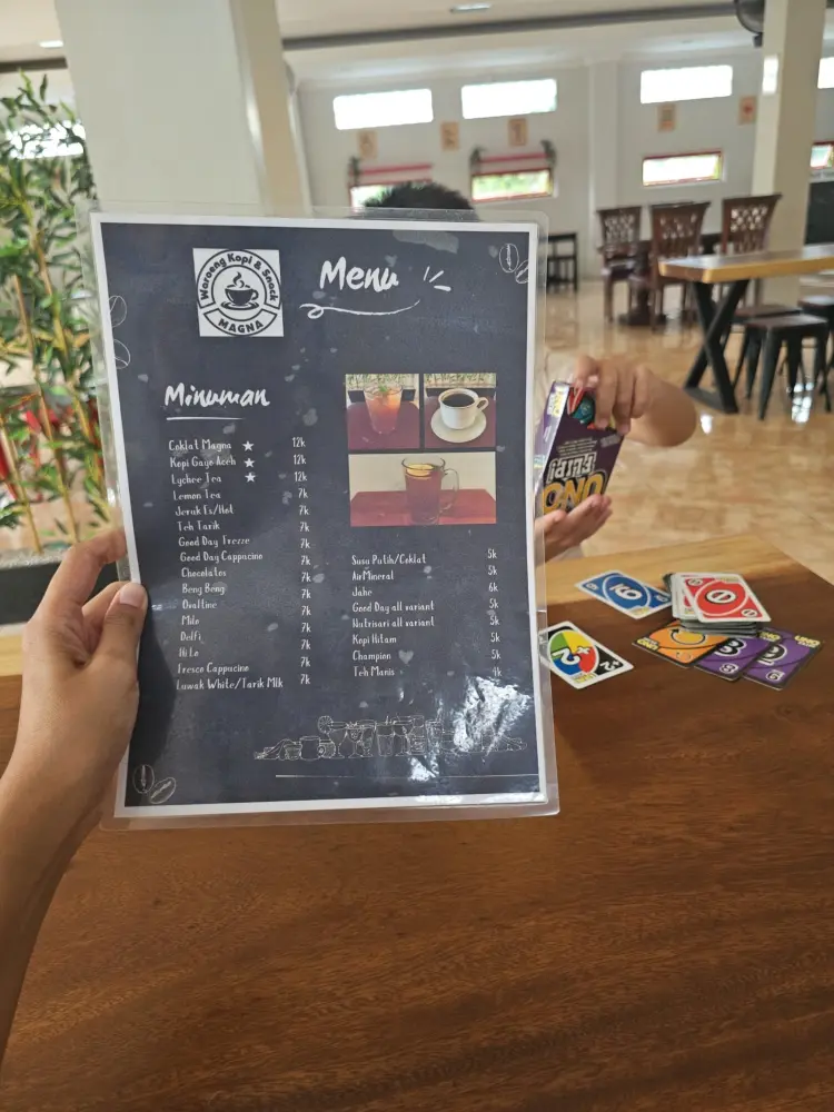MAGNA Waroeng Kopi & Snack 2