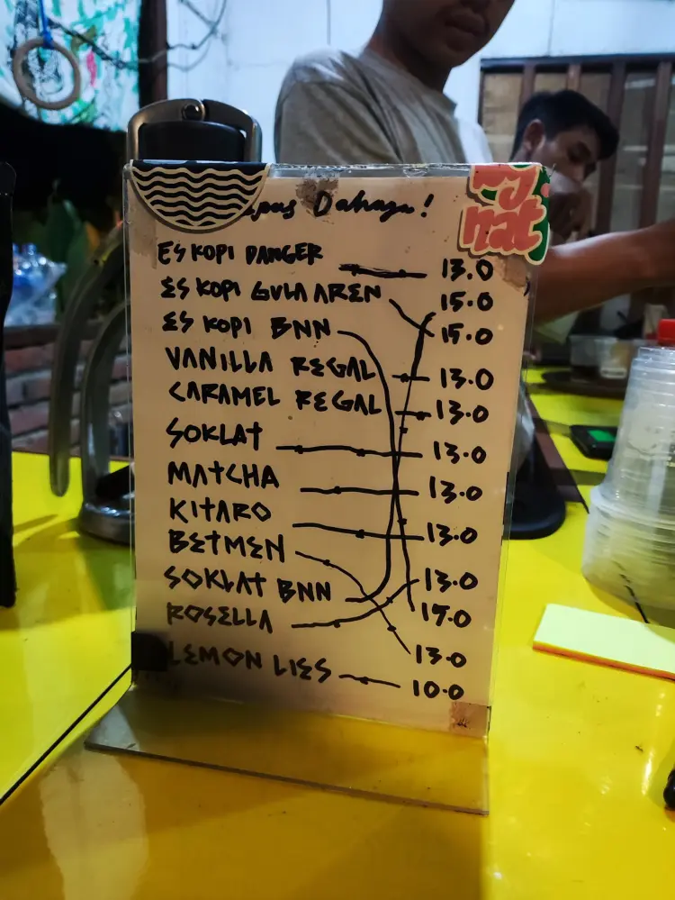 Toko Kopi Janji Joni 7