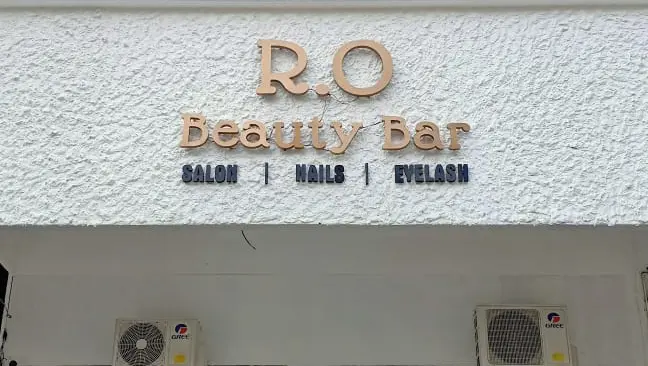 R.O Beauty Bar & Salon 1