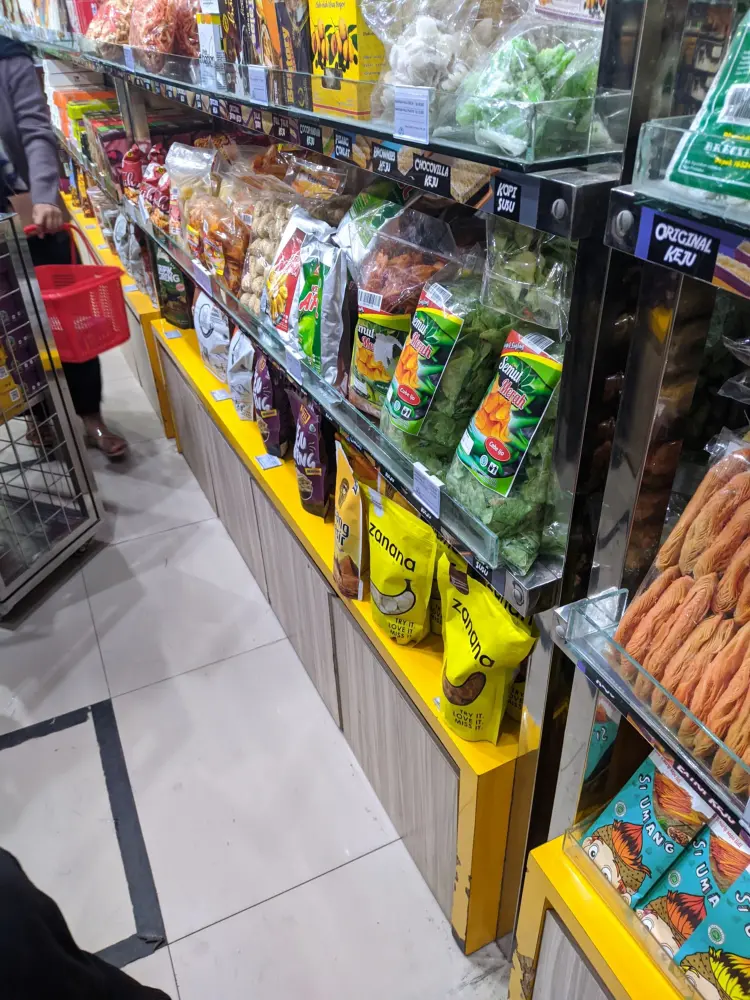 Lapis Bogor Sangkuriang Cibinong - Oleh oleh khas Bogor 9