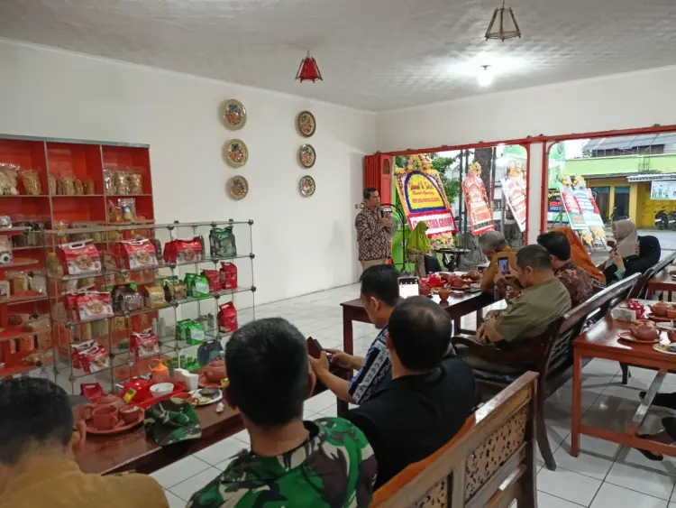 Rest Area Mustika Klampok 6