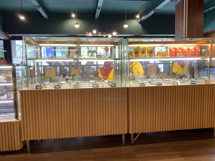 RICARAJA Restaurant - Boulevard Kelapa Gading 3