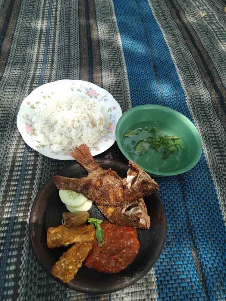 WARUNG SAWAH TANJUNG 2
