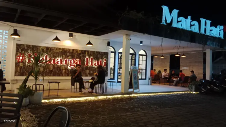 Mata Hati Cafe - Kediri 1