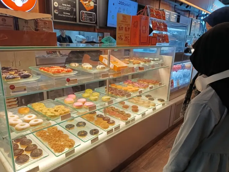 J.CO Donuts & Coffee - Pakuwon City Mall 5