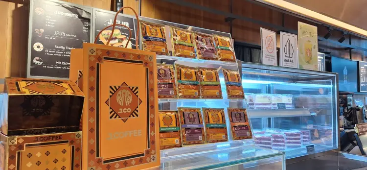 J.CO Donuts & Coffee - Pakuwon City Mall 4