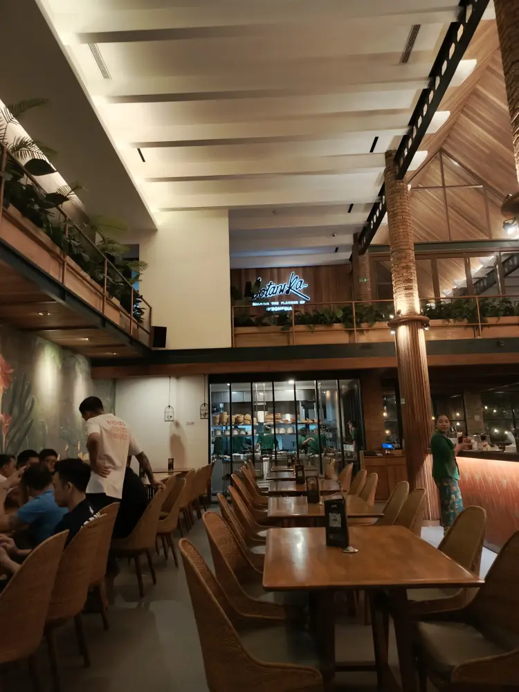 Botanika - Kertajaya Indah 6