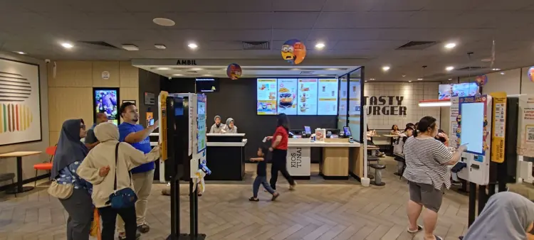 McDonald’s Rest Area KM260B Banjaratma 3