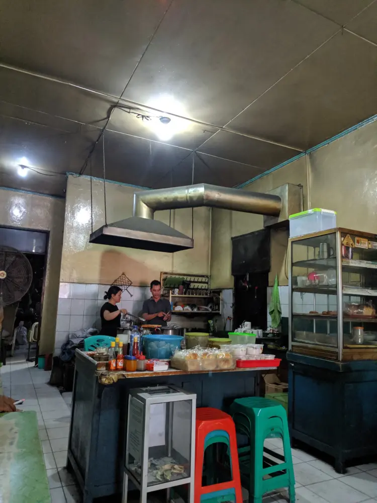 Warung Kopi Pelabuhan (Koh A Bun) 4