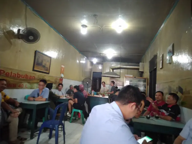 Warung Kopi Pelabuhan (Koh A Bun) 8
