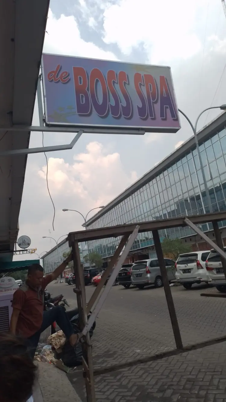 De boss spa 1
