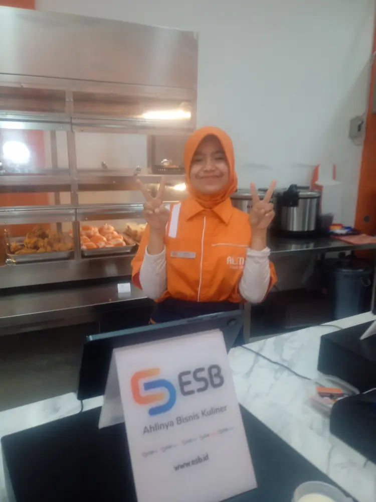 Almaz Fried Chicken - Pamulang 3