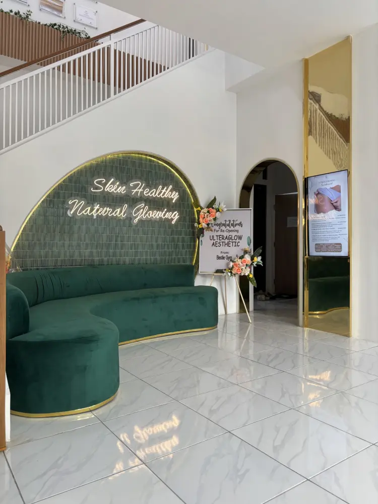 Klinik Kecantikan UlteraGlow Aesthetic Beauty Center Tegal - Slawi 1