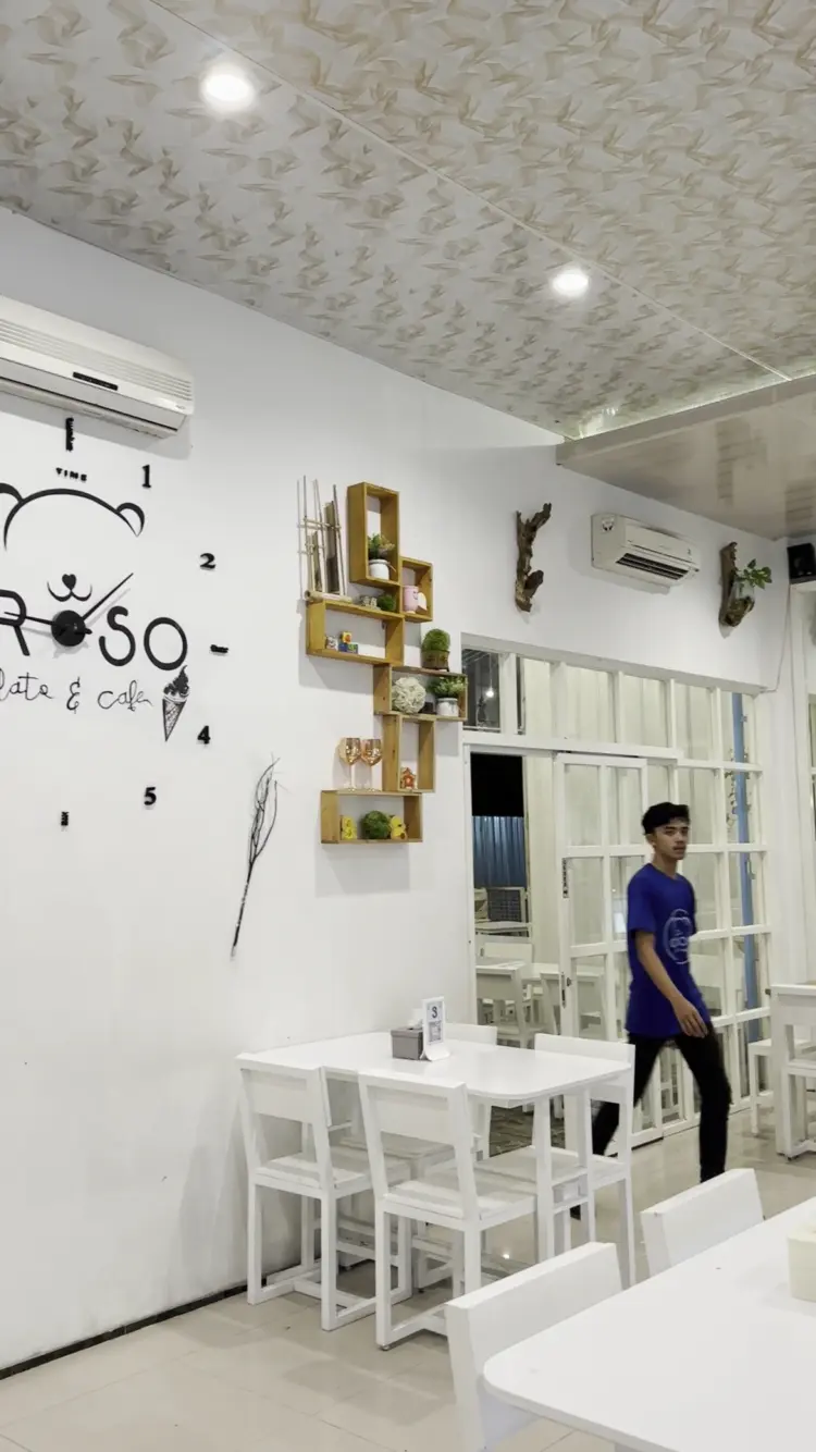 Orso Gelato & Cafe Rembang 4