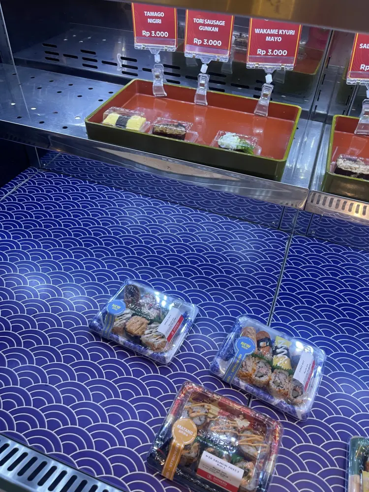 Shigeru Blok M Plaza 3