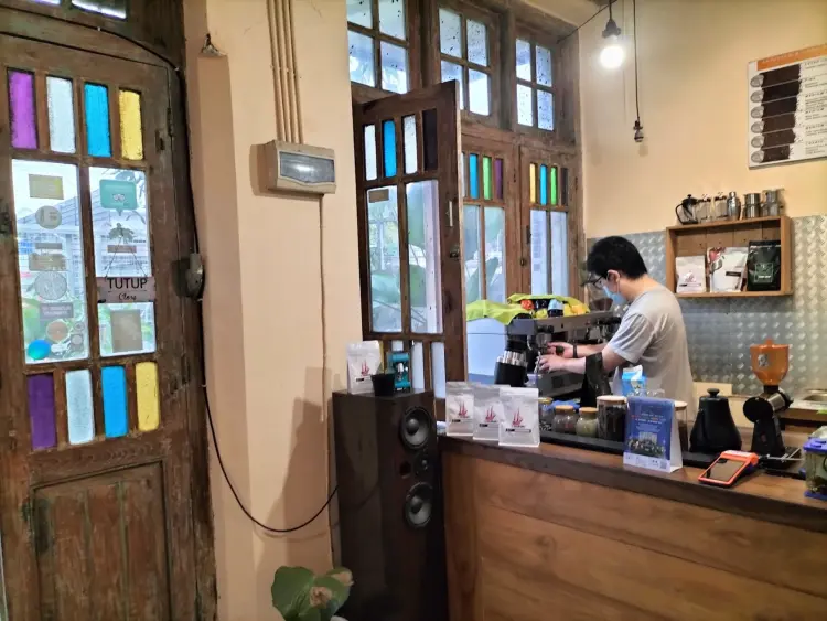 Melangkah Madjoe - Coffee Shop 8