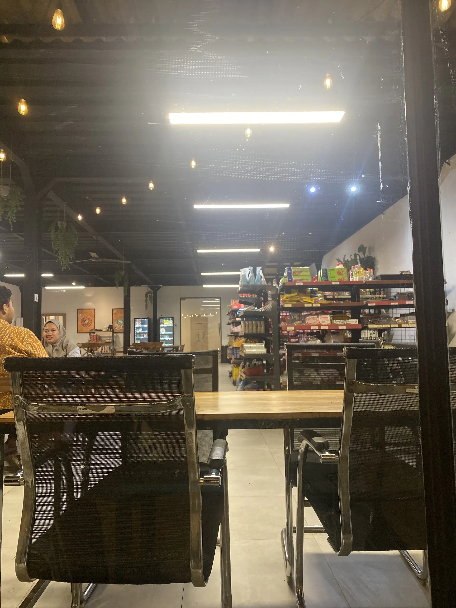 炒年糕像速食，紫菜包饭没味道？这家韩料店凭啥Google4.7分 1