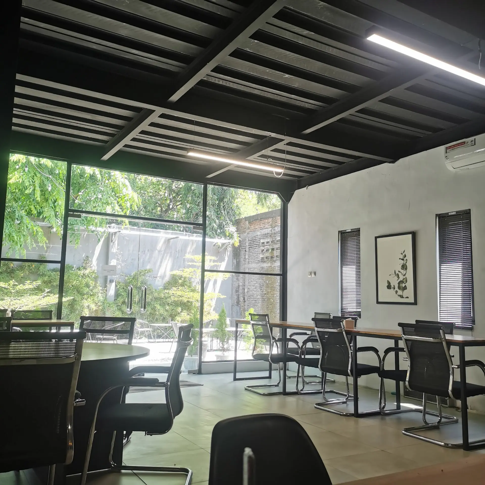 炒年糕像速食，紫菜包饭没味道？这家韩料店凭啥Google4.7分 2