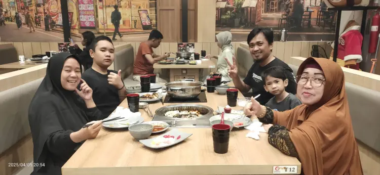 Kakkoii Japanese BBQ & Shabu-Shabu 7