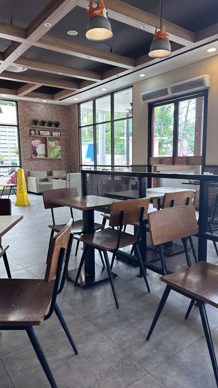 Burger King Cipondoh 3