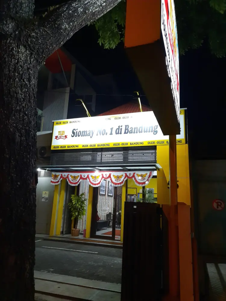 Tulen Situ Indah. Siomay No.1 di Bandung 1