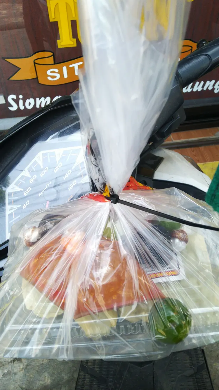 Tulen Situ Indah. Siomay No.1 di Bandung 9