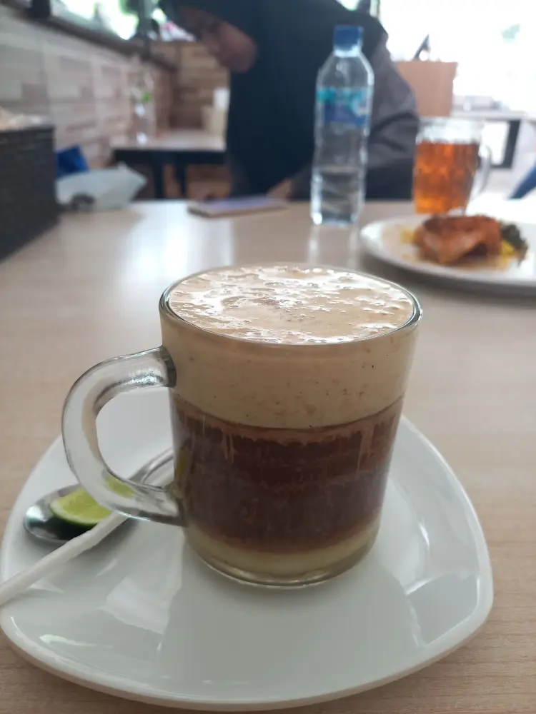 RM Kari Minang Ciputat 4