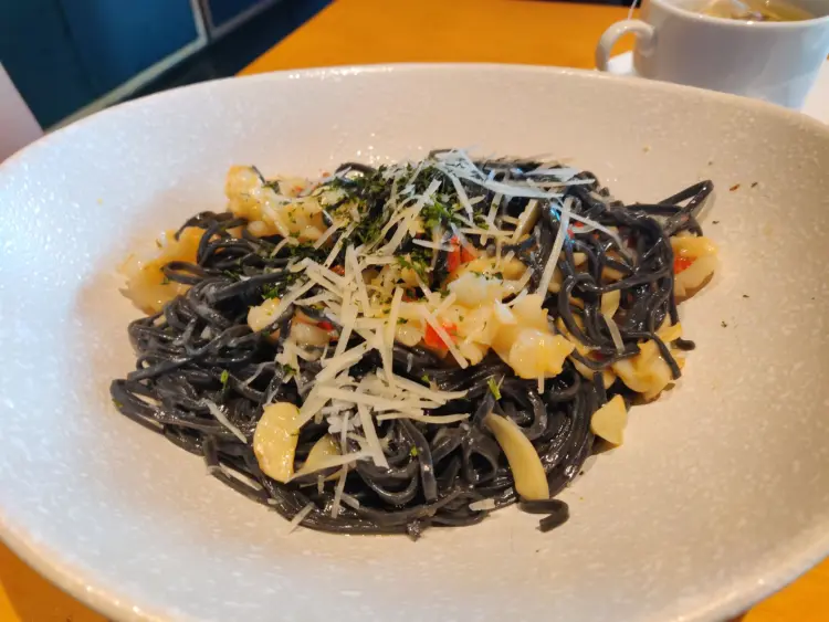 CORK&SCREW Plaza Indonesia 5