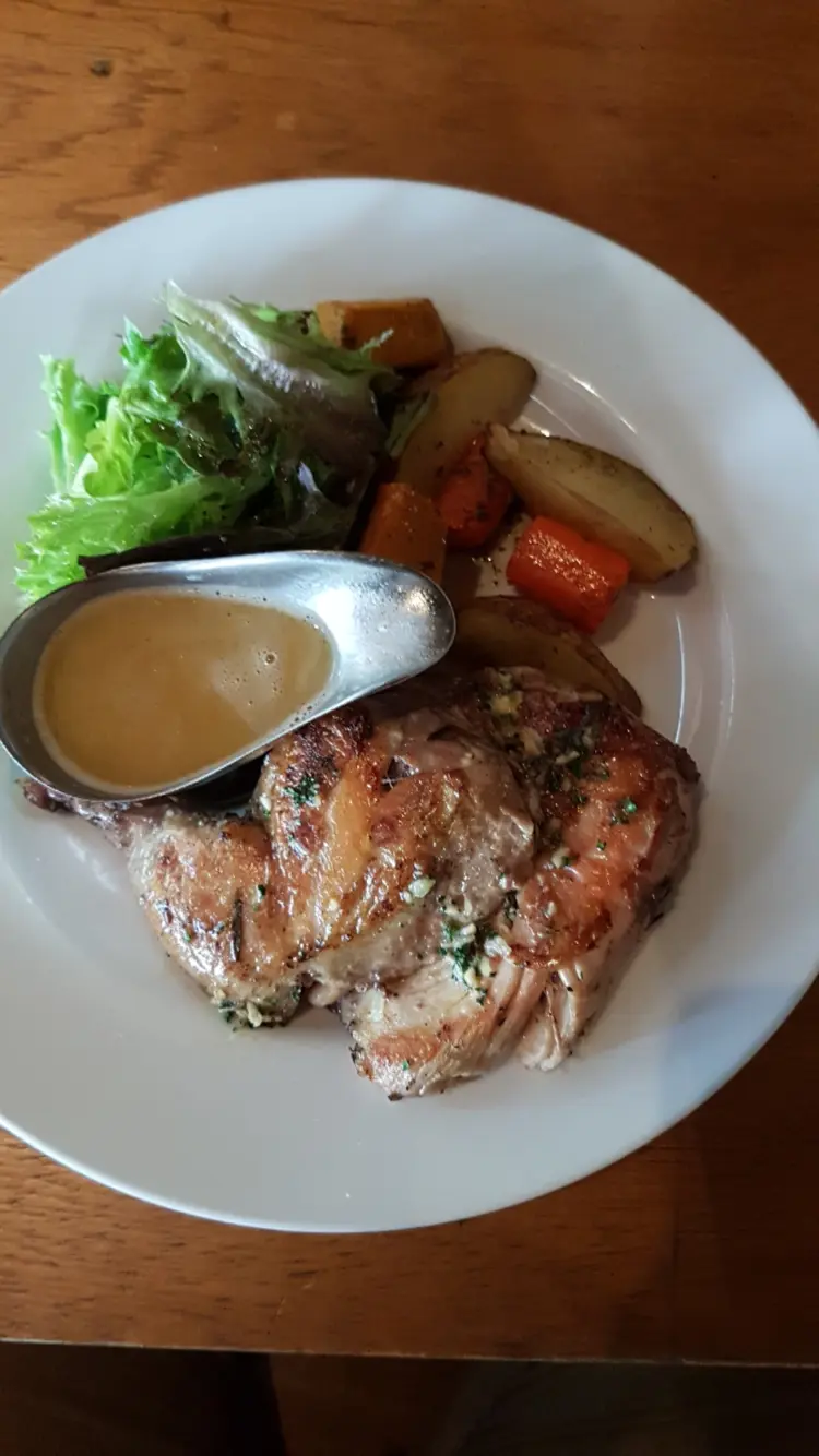 CORK&SCREW Plaza Indonesia 4