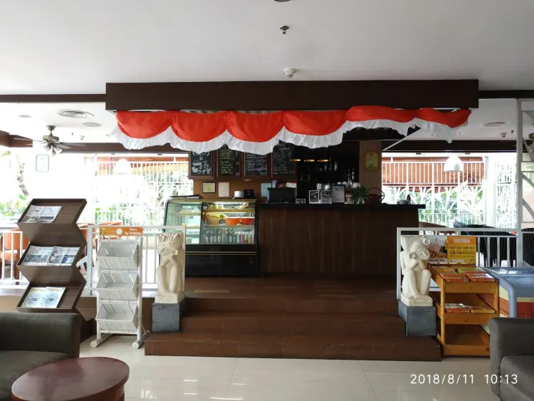 Brewu Coffee & Pastry 5