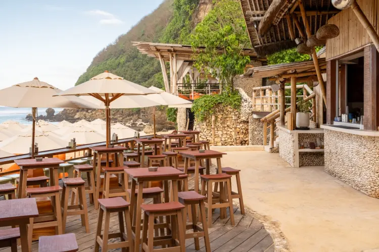 Sundays Beach Club 1