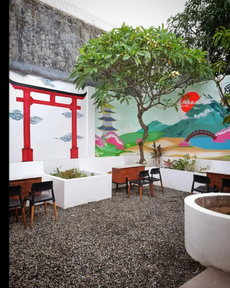 SEKAI RAMEN & SUSHI 7