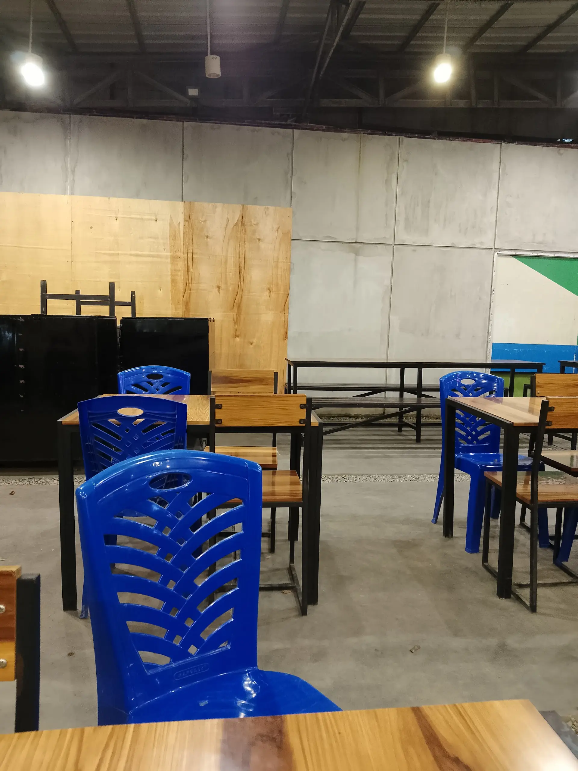 Burger 40k rasanya Mantap, franchise lewat! Tapi tempatnya… Anjay… 3