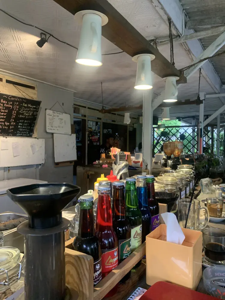 SAM HUGET Coffee Omahan 10