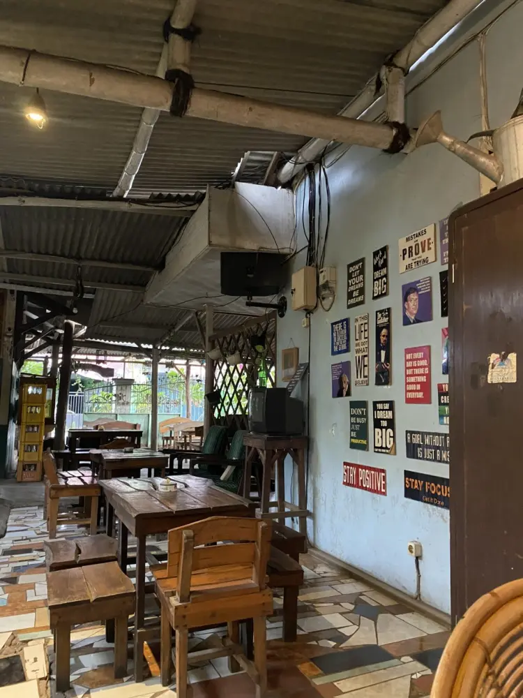 SAM HUGET Coffee Omahan 8