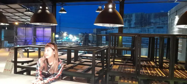 SAM HUGET Coffee Omahan 4