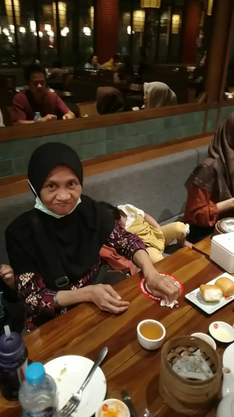 Wing Lok Hongkong Dimsum Antasari 8