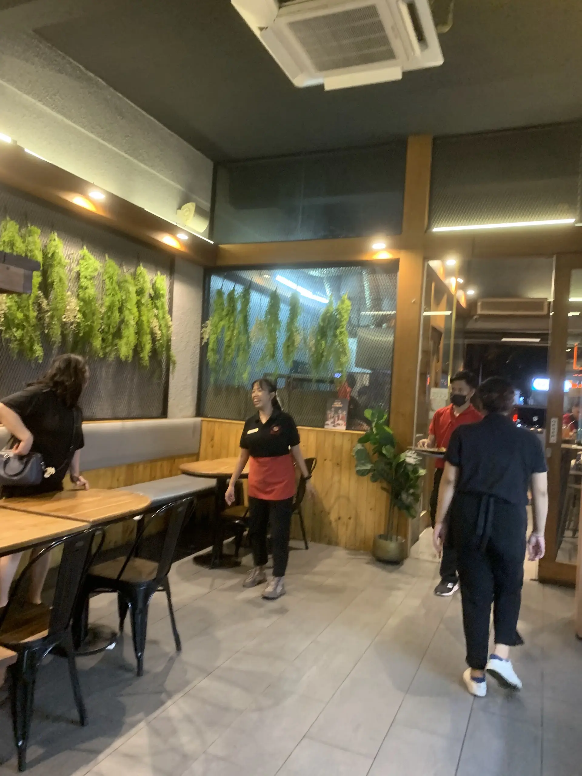 Gading Serpong深夜烧烤实录 | 位置挤味道顶，这才是Nongkrong的灵魂！ 4