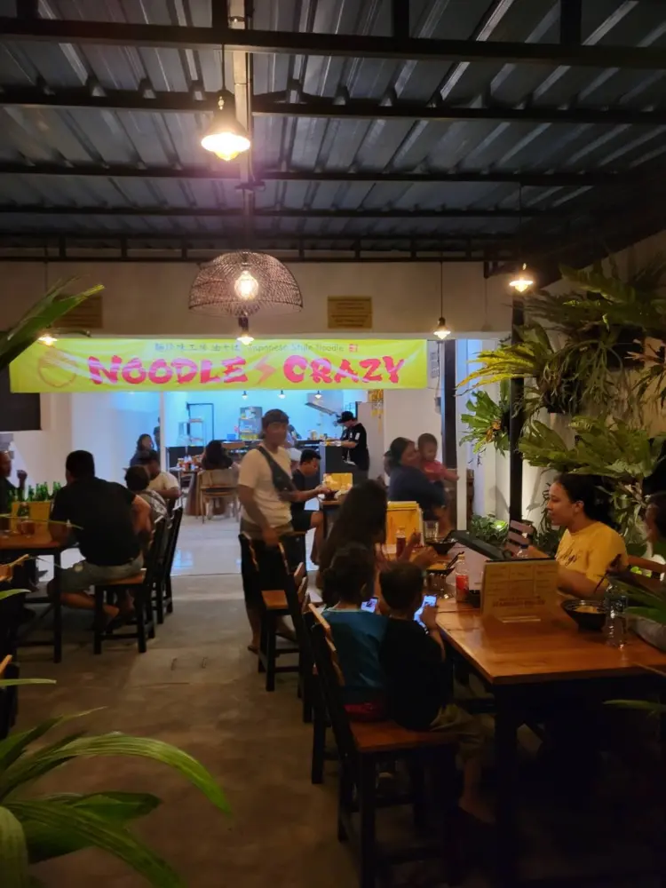 Noodle Crazy 9