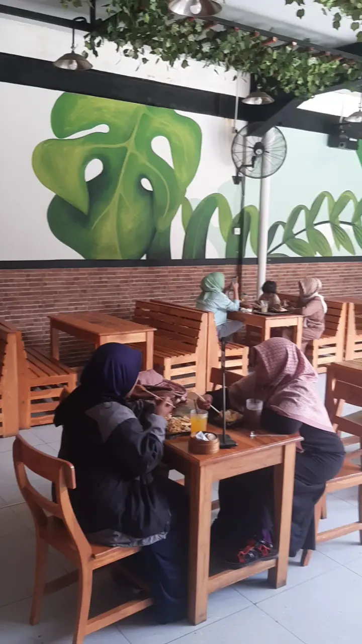 Mie Gacoan Kopo Sayati 9