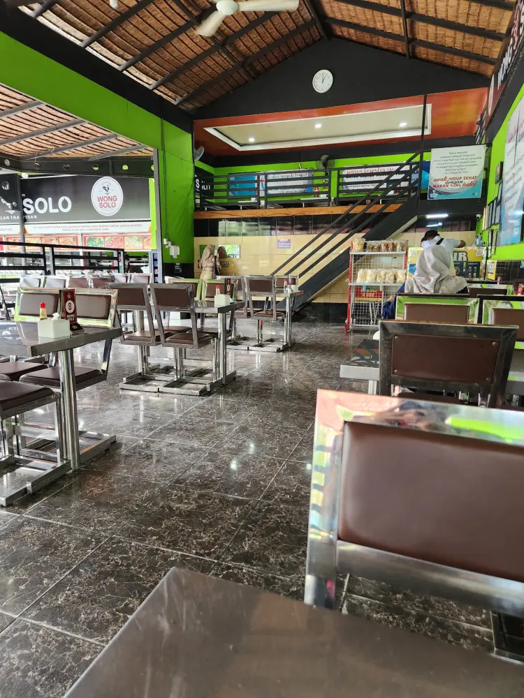 AYAM BAKAR WONG SOLO BARABAI 6