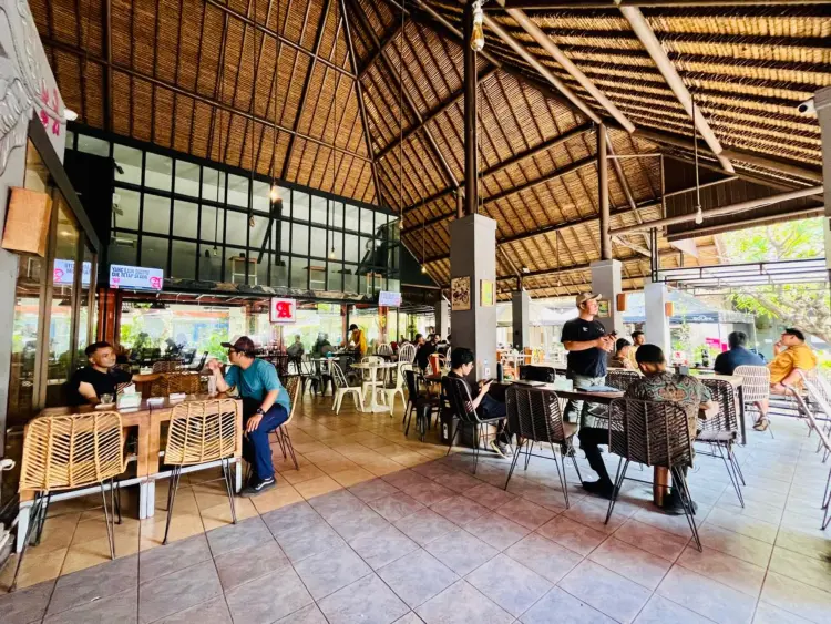 谷歌4.8分?巴厘岛这家24h网红咖啡,我必须来吐槽一下!